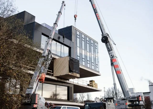 Das neue Element wird an das Hauptgebäude angefügt. (Foto: PD)