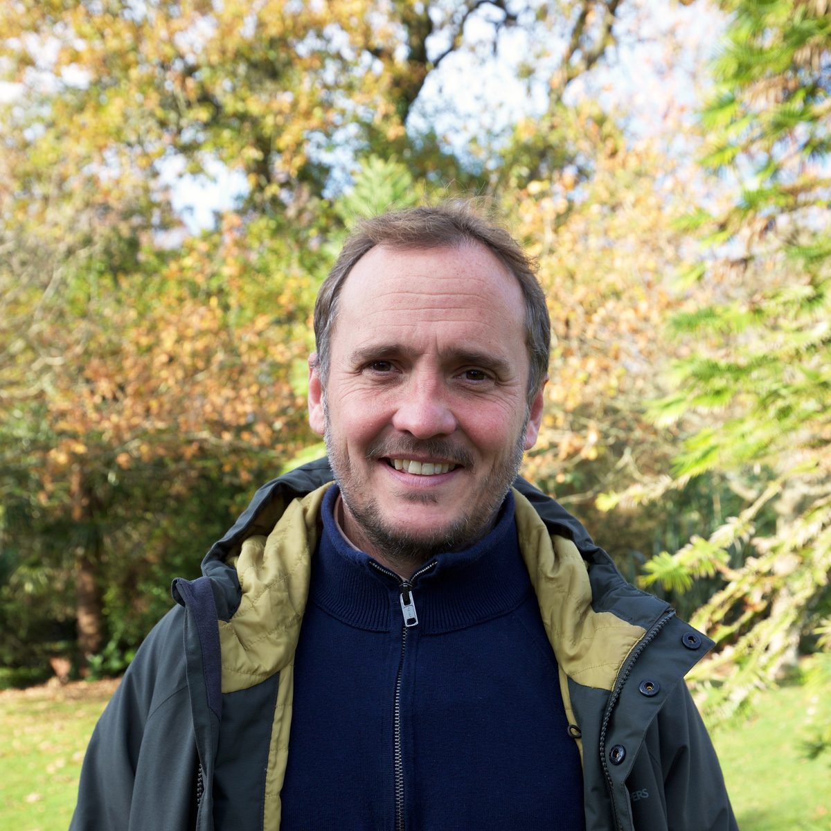 Dr Richard Young discusses saving species from extinction - Discover ...