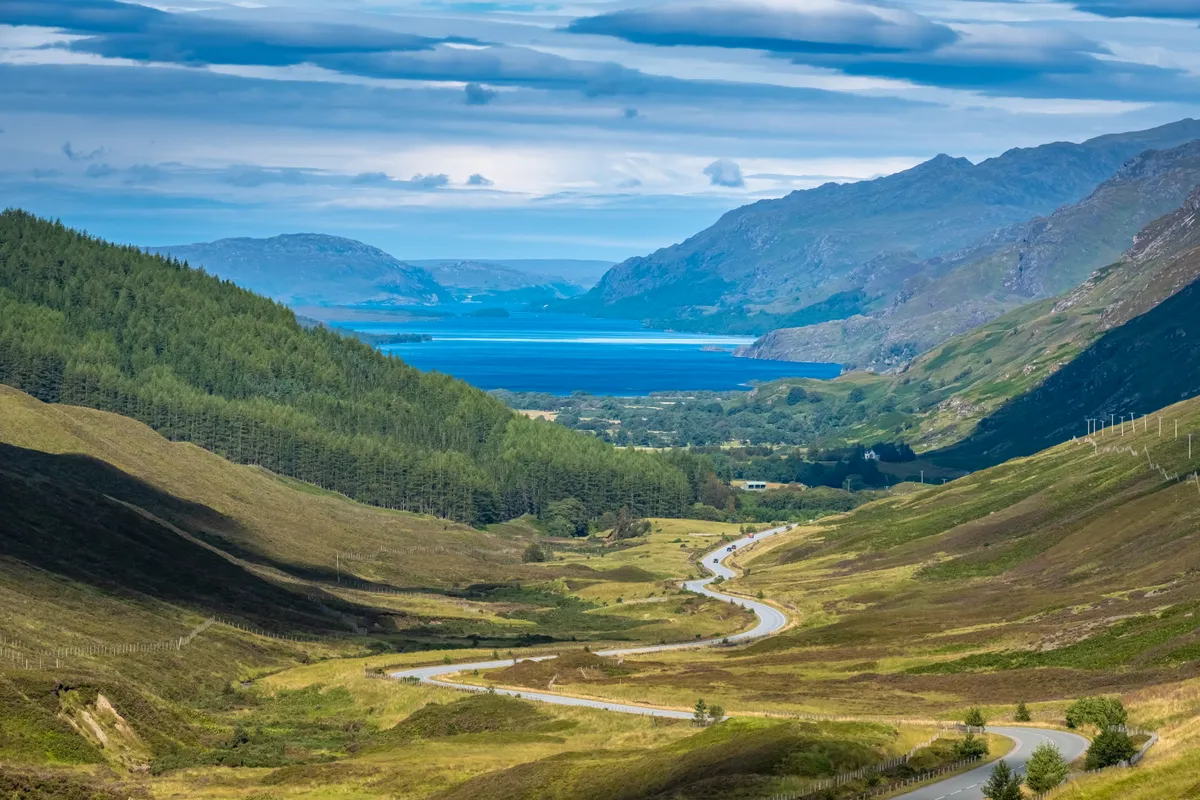 och Maree Viewpoint, Beinn Eighe and Loch Maree National Nature Reserve, one of the Scottish Highlands, Getty