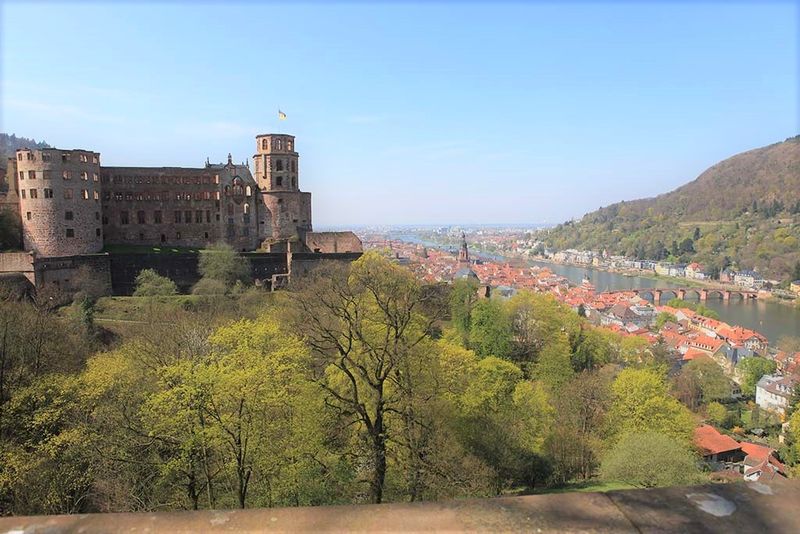 Das Heidelberger Schloss thront über der Altstadt.Foto: dyh/LM-Archiv