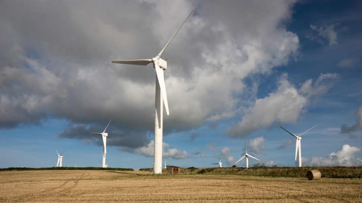 British renewable output hits Q3 record high as solar soars 31% ...