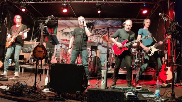 Das Parachute Festival bringt Rock und Punk nach Lindern