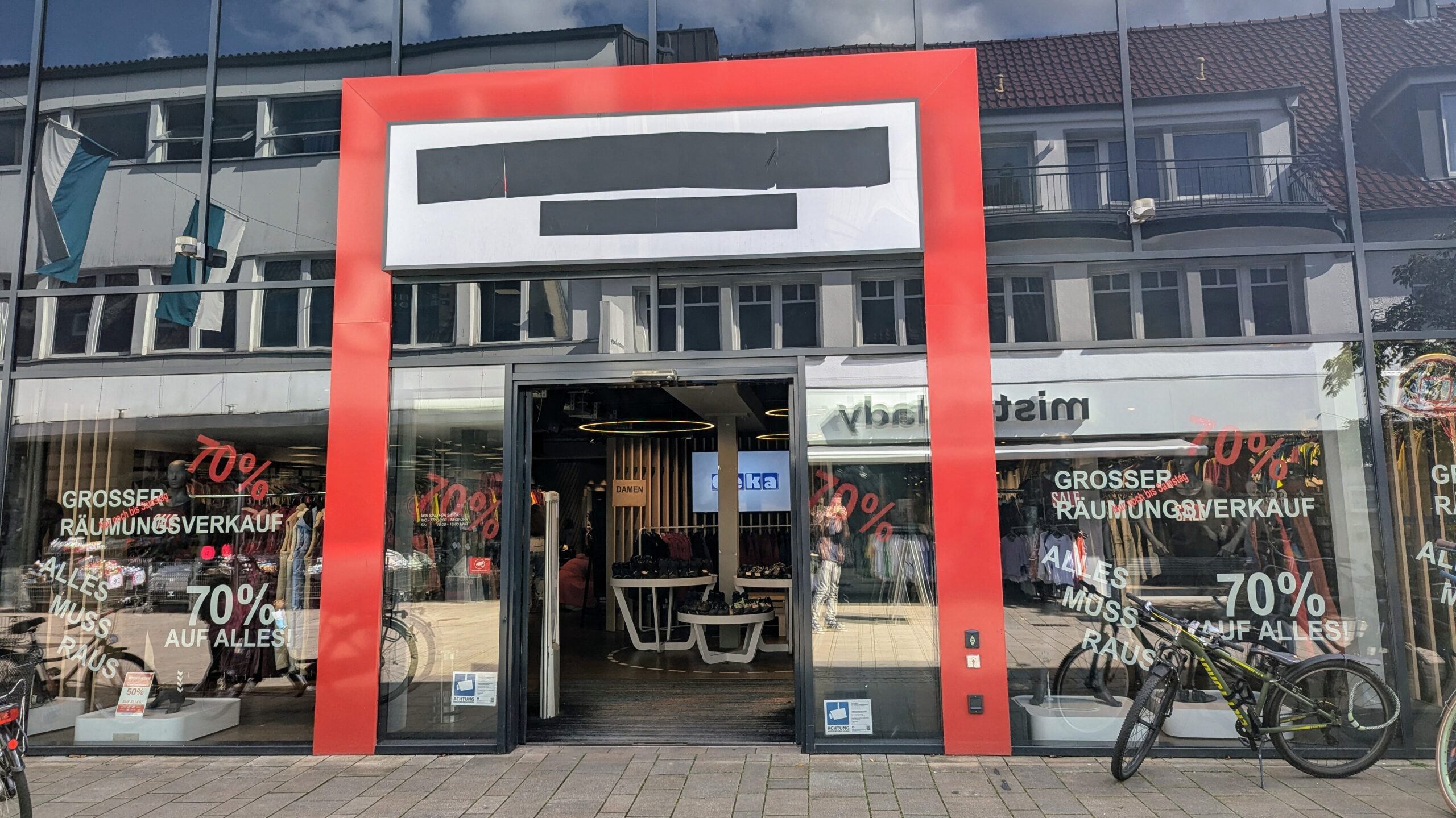 Intersport schließt, um Anfang September endgültig zu eröffnen