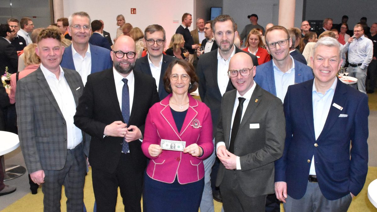 The newly built LzO branch is a “strong sign for Cloppenburg”