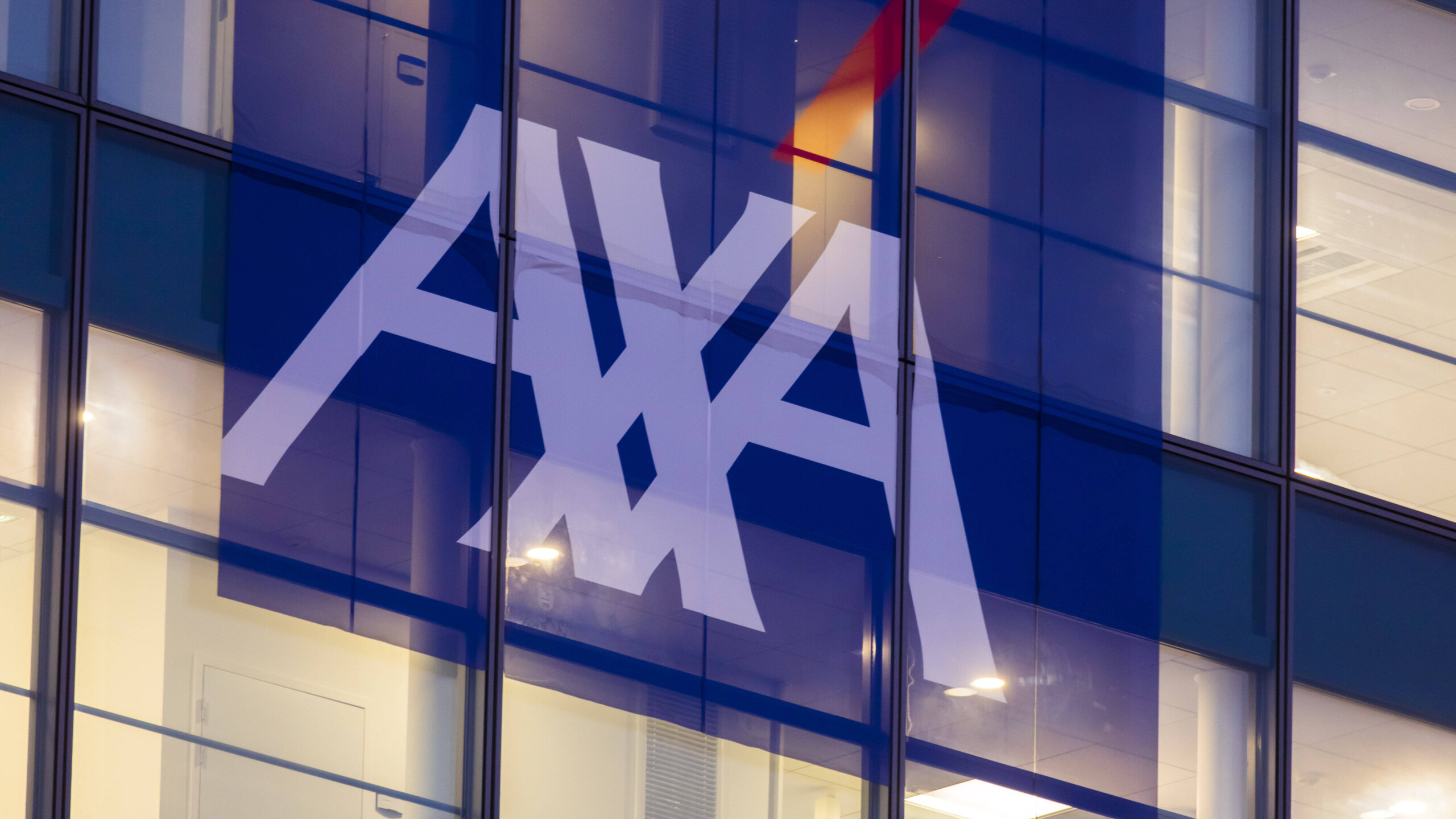 AXA und Microsoft starten Gesundheitsplattform - Deutsche Apotheker Zeitung