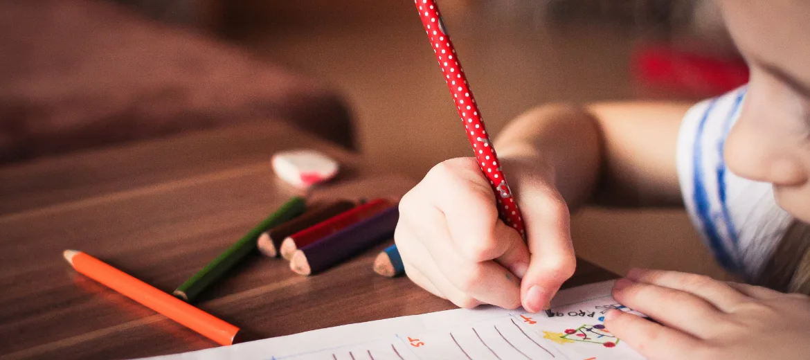 23-11-vslch-potenzial-kinder-hg Kinder fördern und stärken: Ein Kind lernt für die Schule