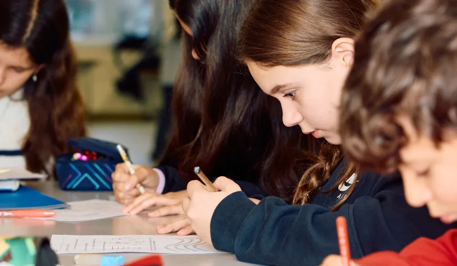 25-05-dossier-service-schule-wohin-21-expertinnen-und-experten-wissenschaft-bildung-schweizer-elternmagazin-fritz-und-fraenzi-hg Expertinnen und Experten: Schule wohin?