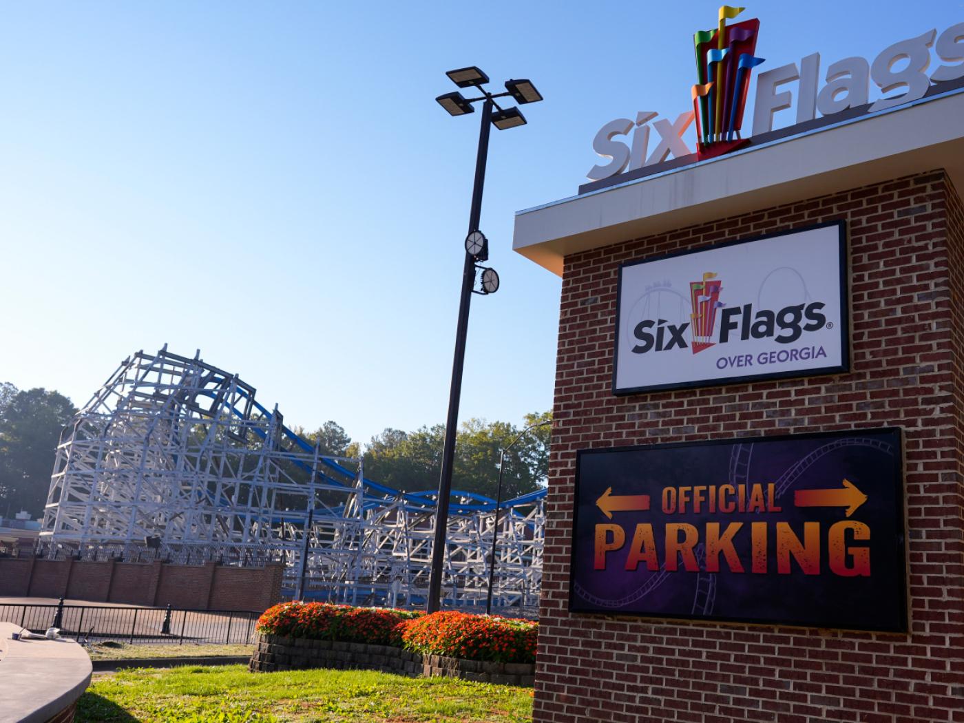Der Schweizer Achterbahnhersteller Bolliger & Mabillard untersucht einen tödlichen Unfall auf seiner Anlage im Six-Flags-Vergnügungspark bei Atlanta.(Symbolbild)