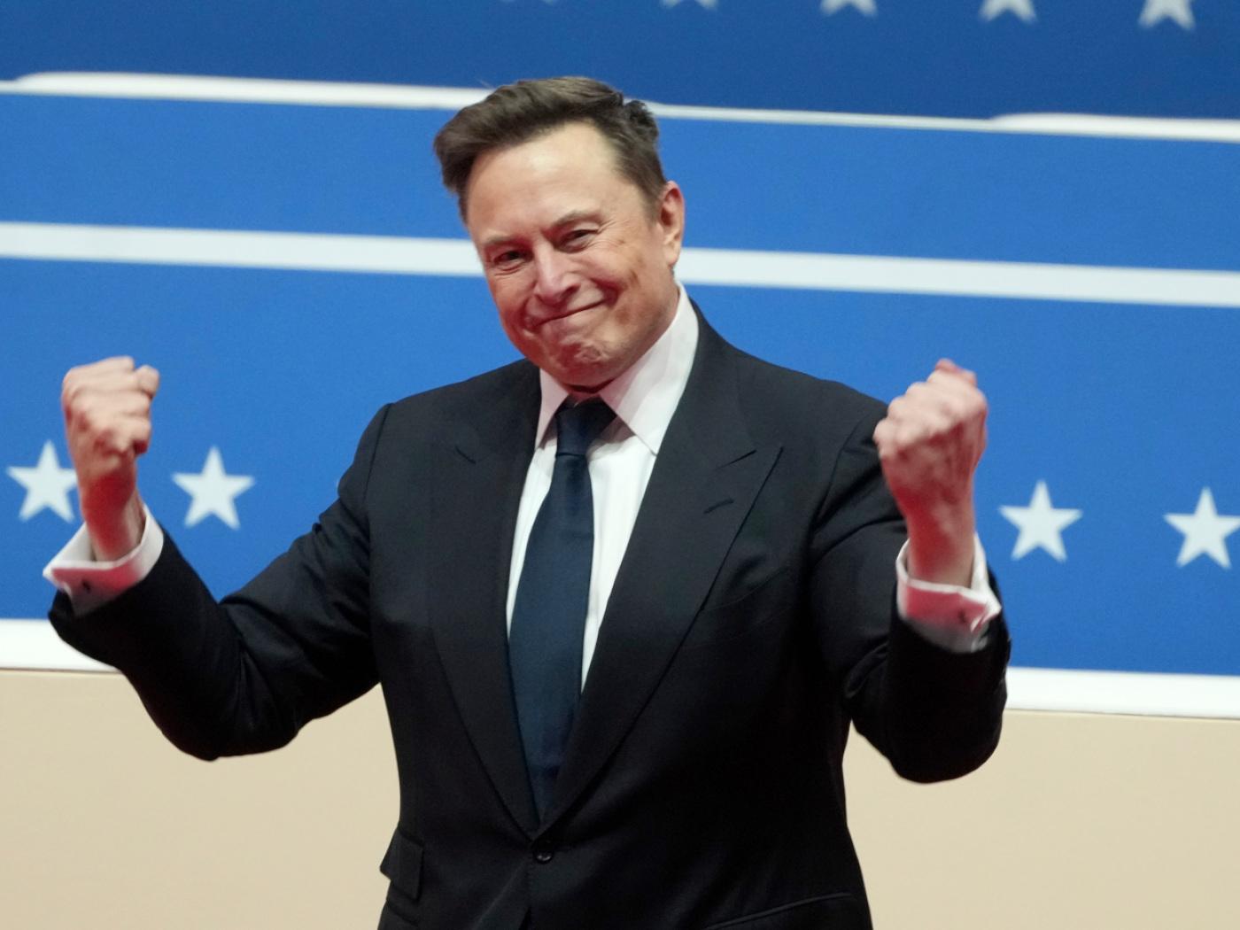 Elon Musks Weltraumfirma SpaceX hat im vergangenen Quartal nach einer langen Durststrecke einen Milliardengewinn erzielt. (Archivbild)