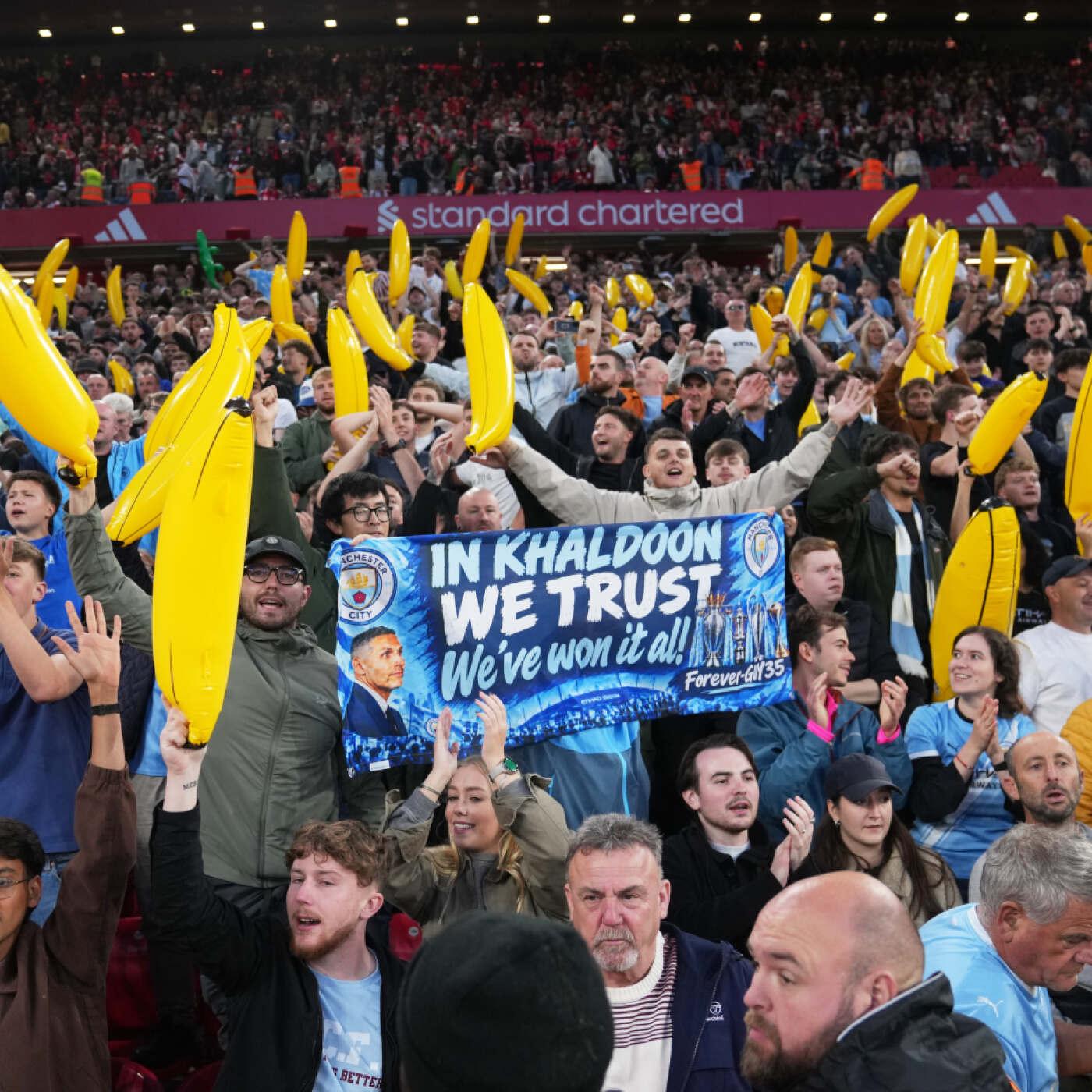 Die Fans von Manchester City geben sich kämpferisch