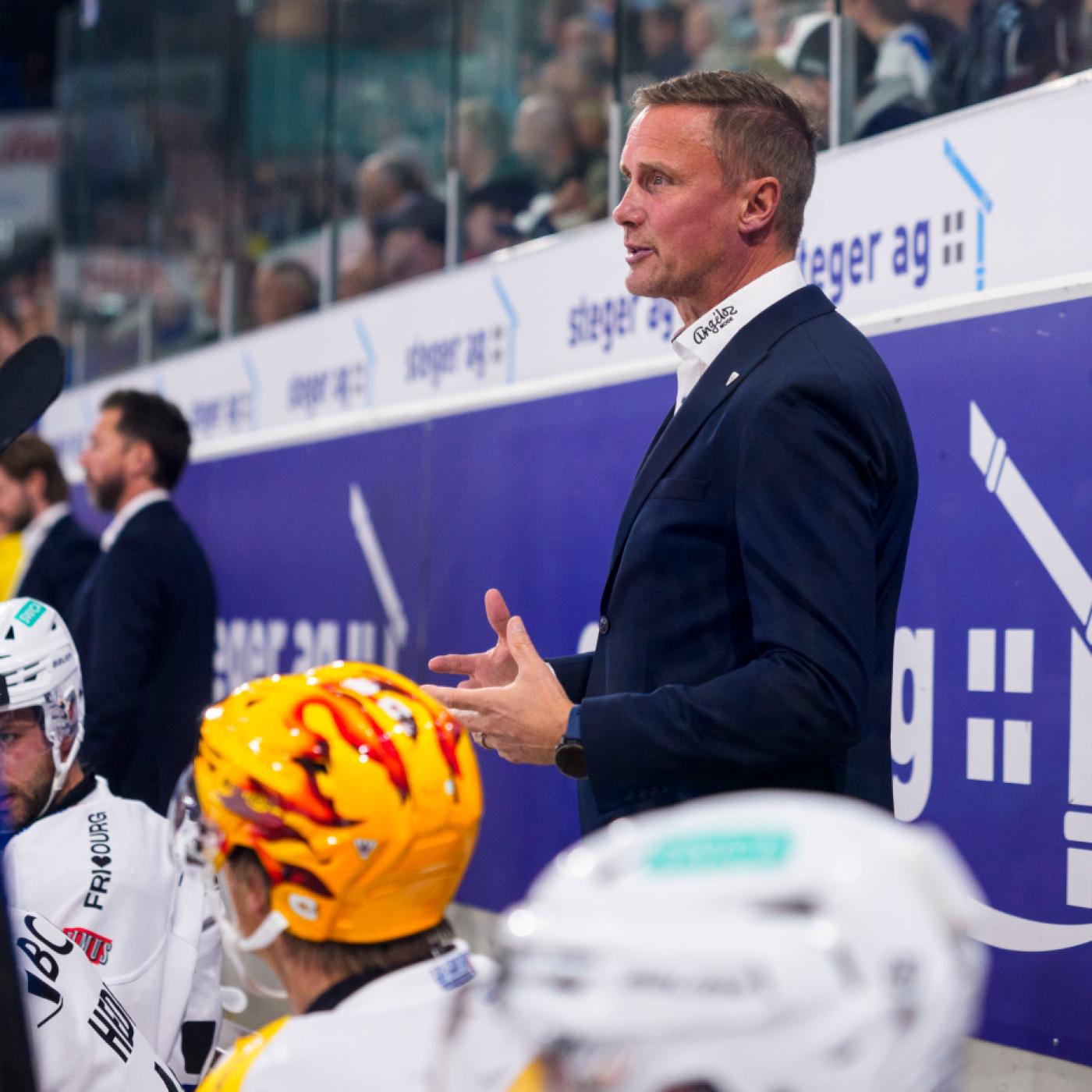 Meister-Trainer Roger Rönnberg ist mit Gottéron solide in die Meisterschaft gestartet, nun soll der nächste Schritt erfolgen