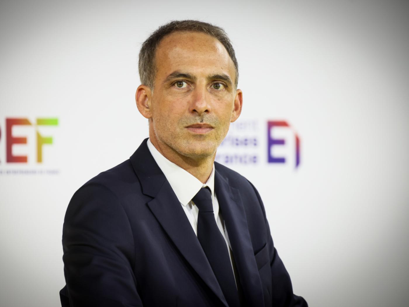 Kandidat von Mittel-links in Frankreich für die Präsidentschaftswahl im kommenden Jahr: Raphaël Glucksmann. (Archivbild)