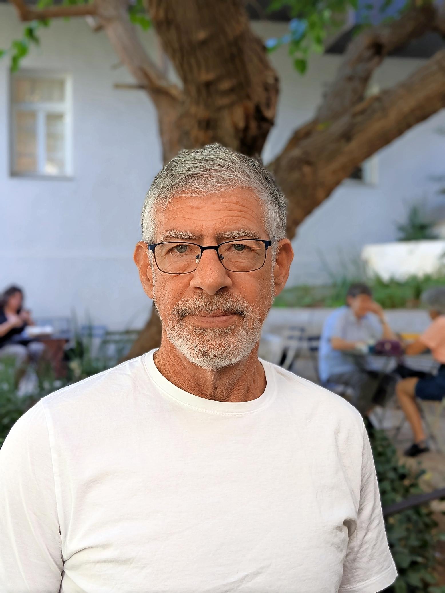 Fordert einen Kurswechsel: Demokrat Nimrod Sheffer will, dass Israel wieder auf Diplomatie setzt.