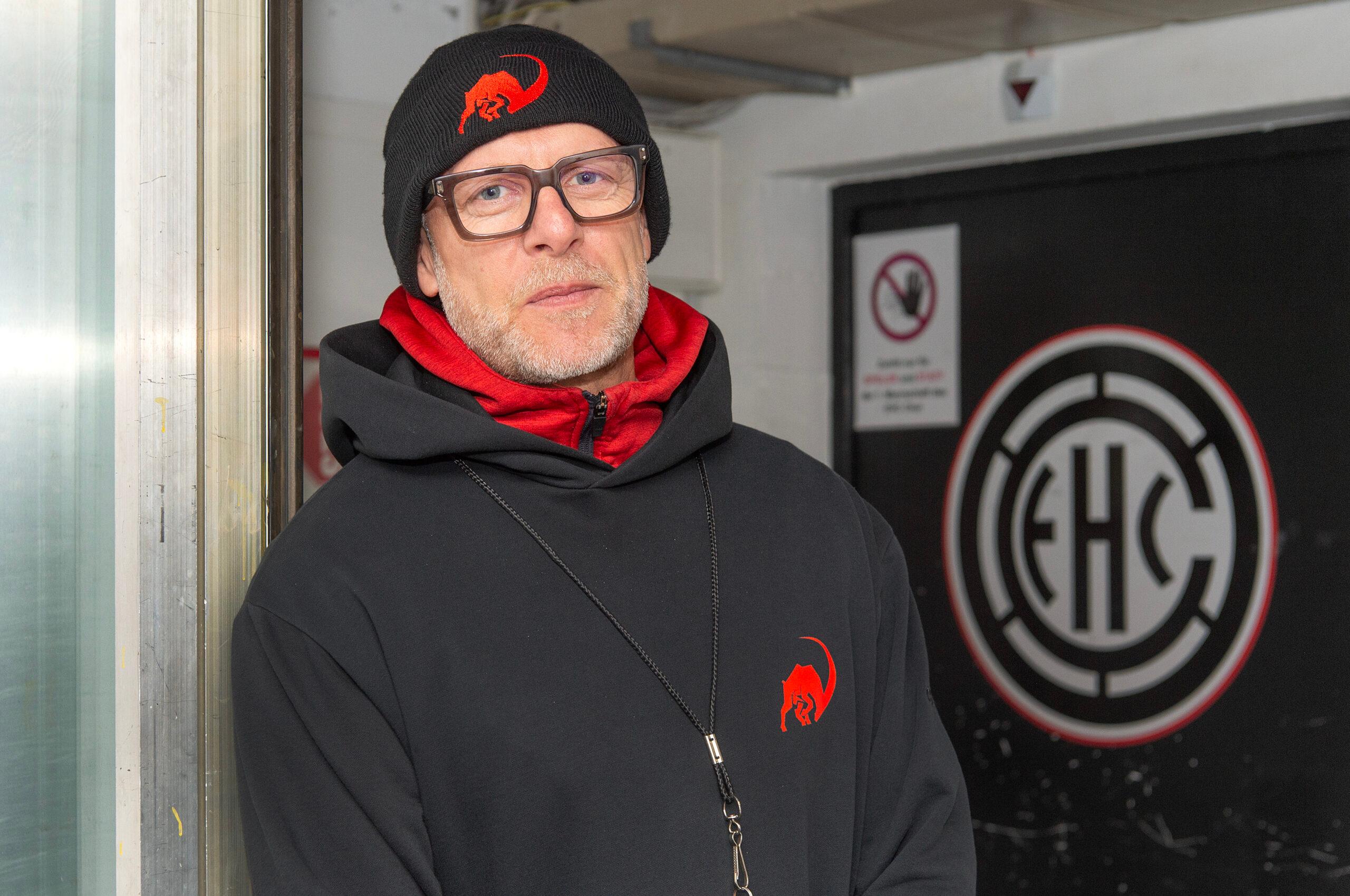 Blick nach vorne: Trainer Reto von Arx schätzt die Lage beim EHC Chur ein.