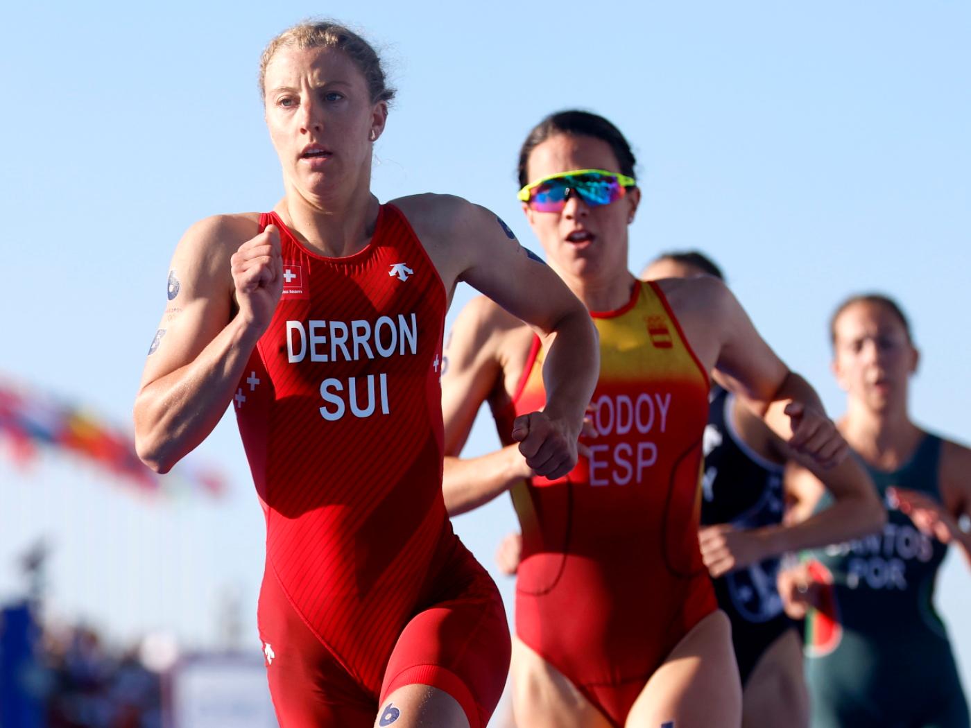 An den Olympischen Spielen in Paris gewann Julie Derron die Silbermedaille. Nun nimmt sie auf Hawaii erstmals an der Ironman-WM teil