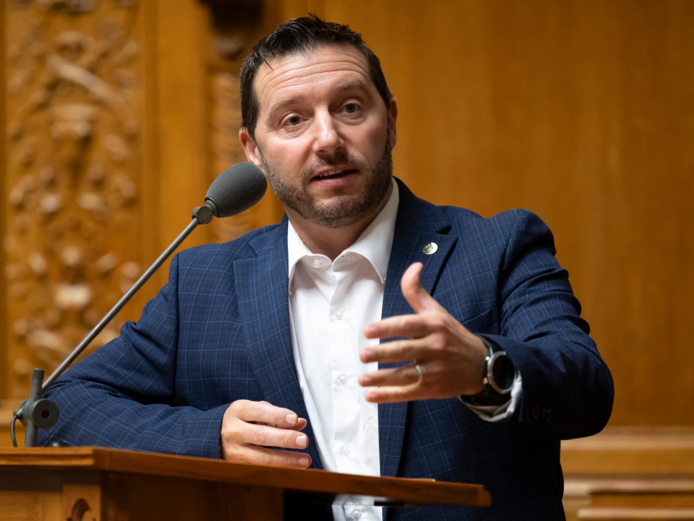 Der Waadtländer SVP-Nationalrat Yvan Pahud verzichtet darauf, für den Bundesrat zu kandidieren. Es sei nicht der richtige Zeitpunkt, sagte er. (Archivbild)