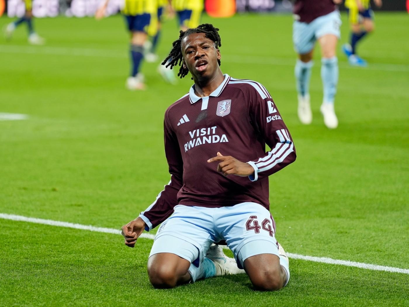 Hat zuletzt in zwei Spielen in Folge für Aston Villa getroffen: Johan Manzambi
