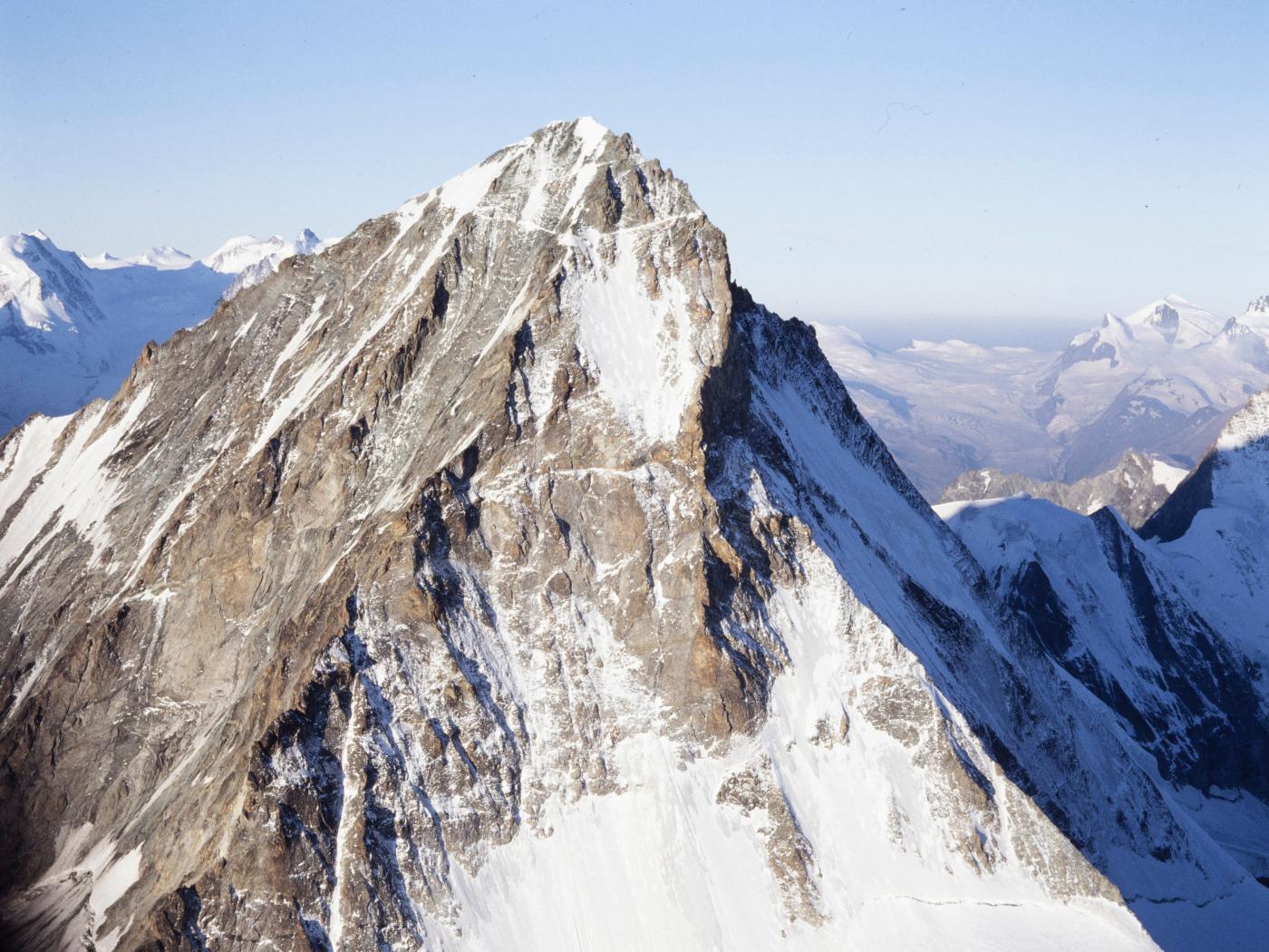 Steinschläge könnten die Ursache des Absturzes eines Bergsteigers am Matterhorn gewesen sein. (Symbolbild)