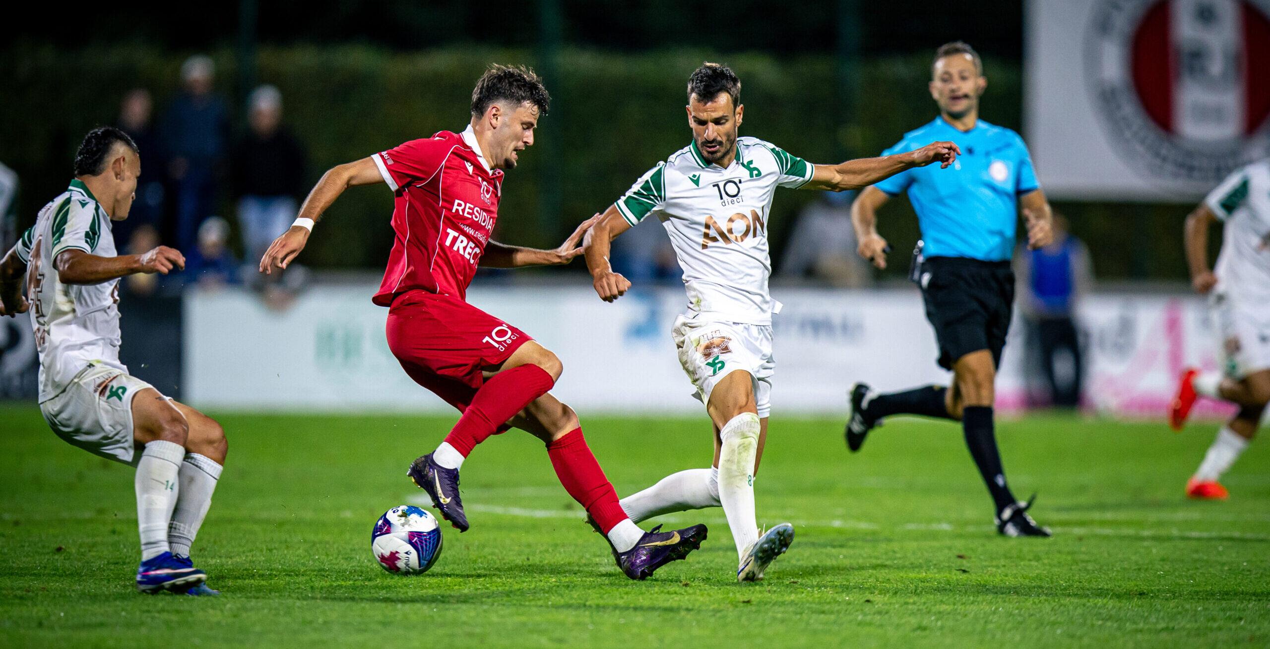 Wichtiges Tor: Yanis Ryter (am Ball) bewahrt den FCRJ in Wil mit seinem Treffer zum 2:2 vor einer Niederlage. 