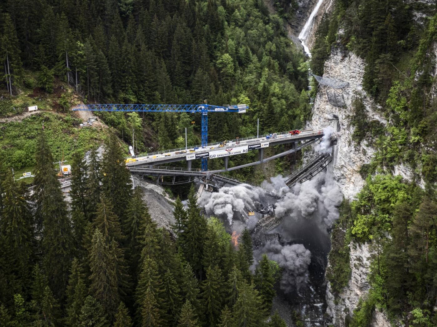 Der Castiel-Viadukt zwischen Chur und Arosa wurde im Mai 2024 durch einen Neubau ersetzt. (Archivbild)