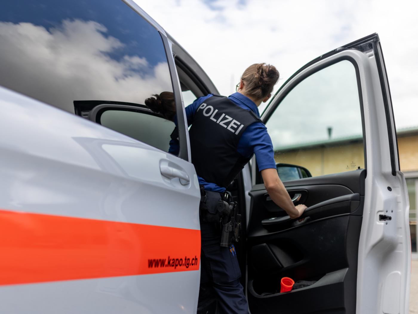 Die Thurgauer Kantonspolizei rückte zu einem Nachbarschaftsstreit in Landschlacht aus. (Symbolbild)
