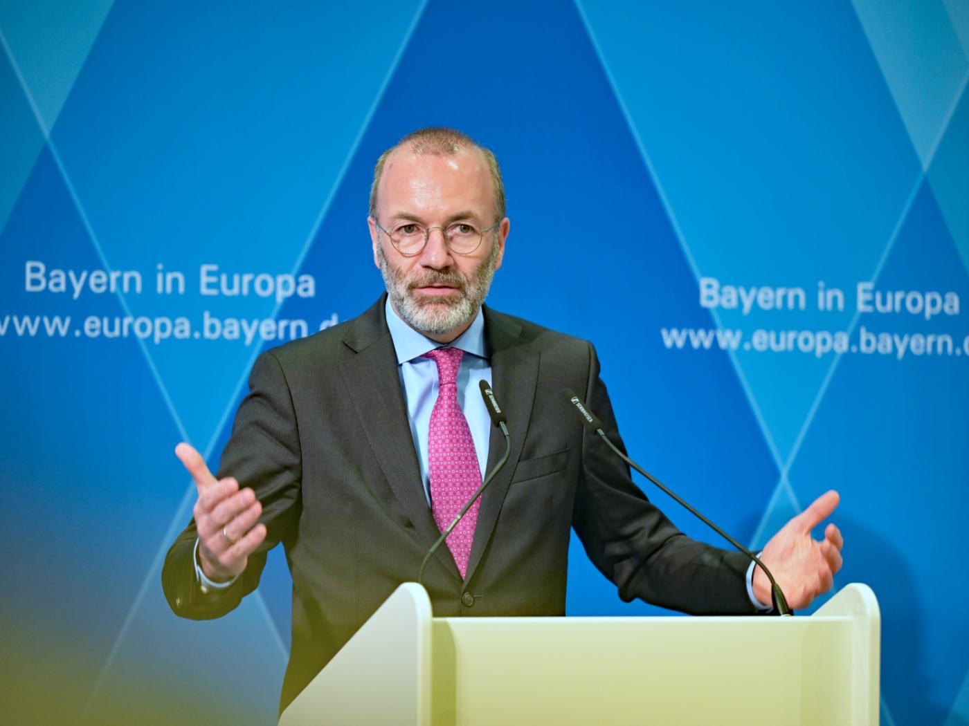 ARCHIV - Manfred Weber, Vorsitzender der EVP-Fraktion im Europäischen Parlament, nimmt an einem Pressestatement in der Bayerischen Vertretung in Brüssel teil. Foto: Malin Wunderlich/dpa