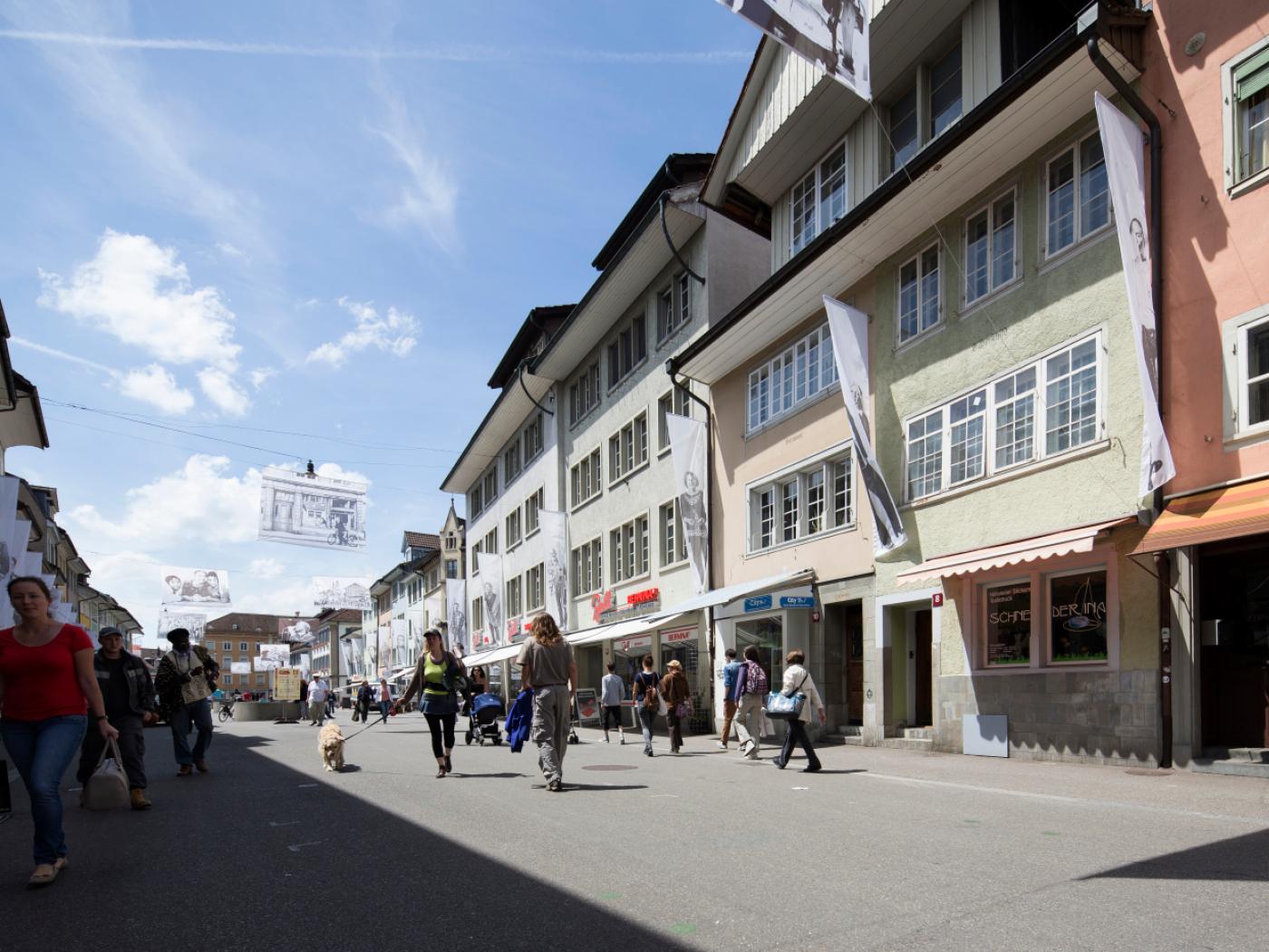Wegen gestohlener Socken nahm die Polizei in Winterthur eine Verfolgungsjagd zu Fuss durch die Altstadt auf. (Archivbild)
