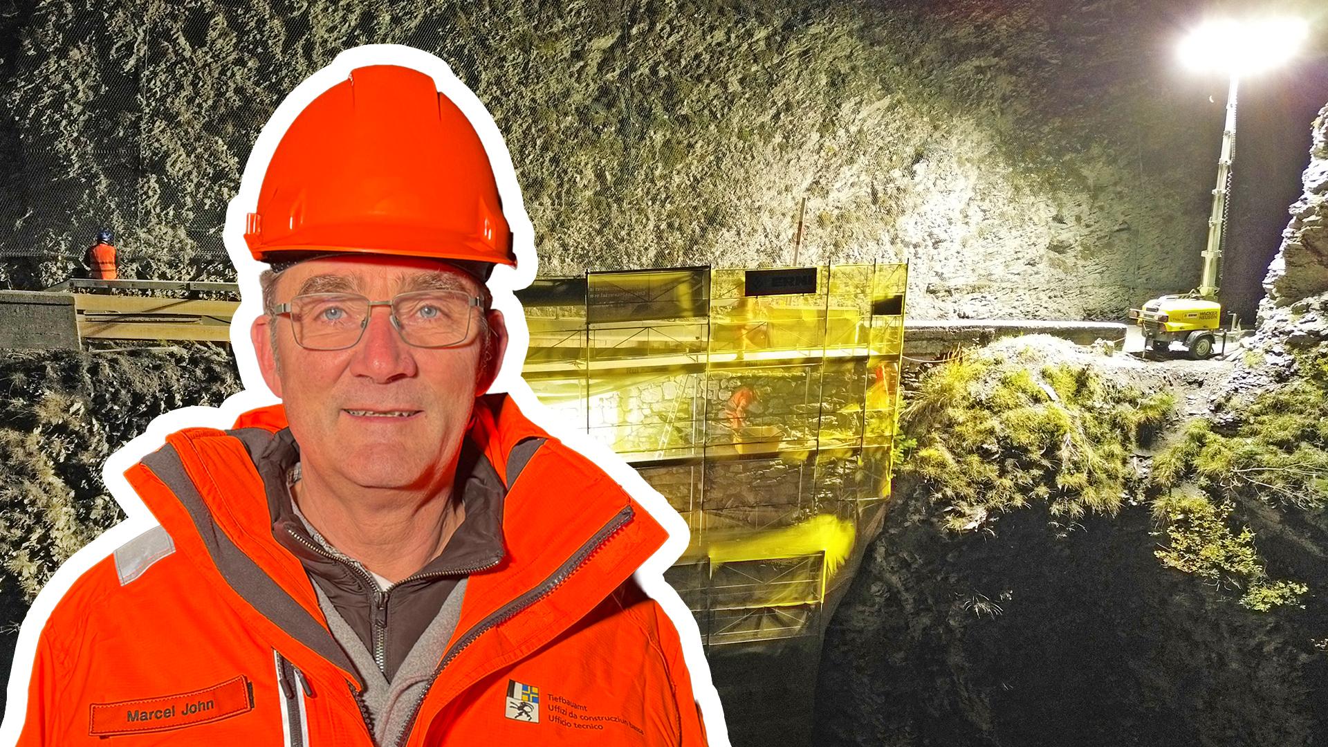 Instabile Stützmauern: Marcel John führt durch die Baustelle.