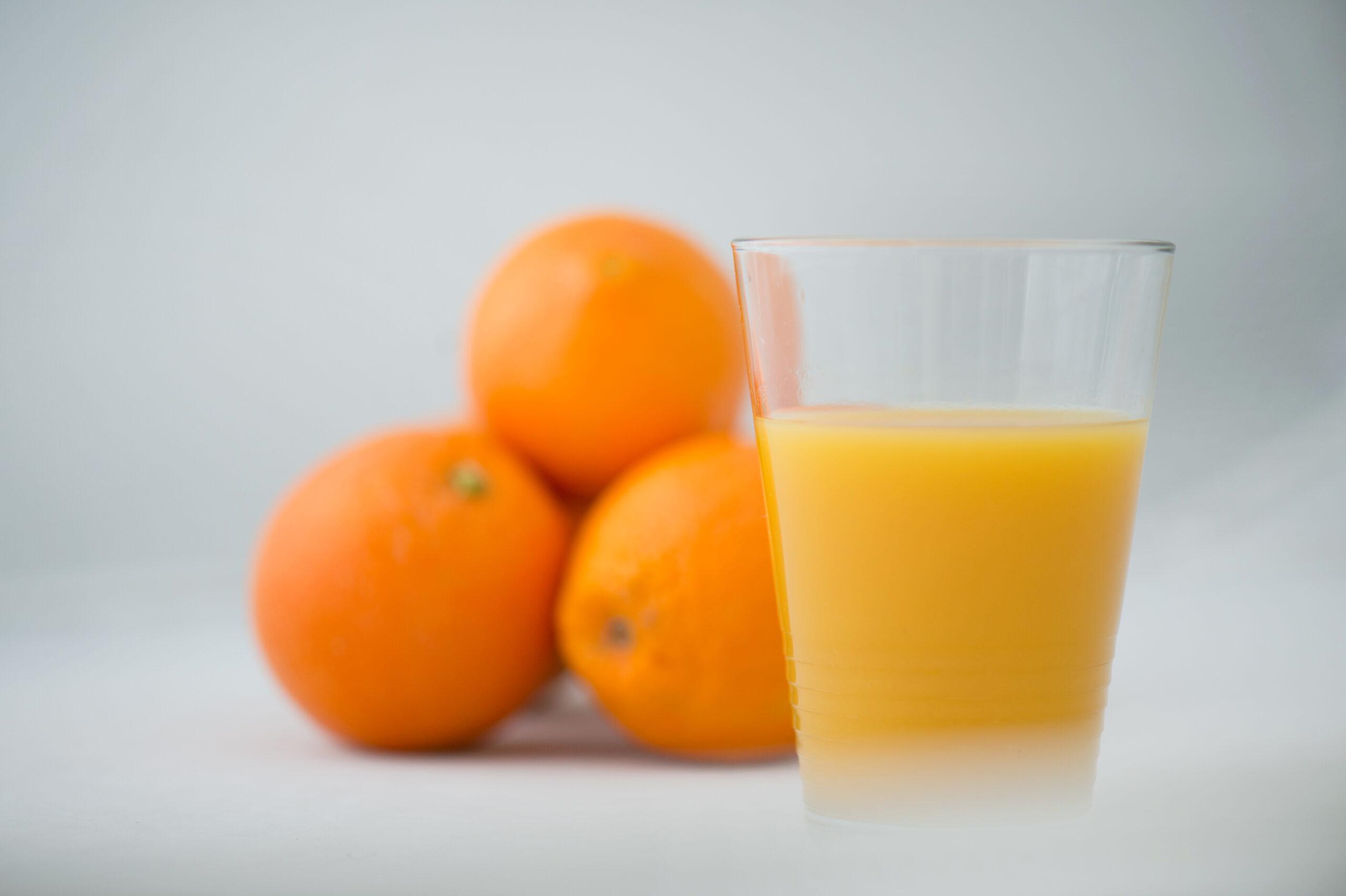 "Kassensturz" hat mehrere Orangensäfte unter die Lupe genommen.