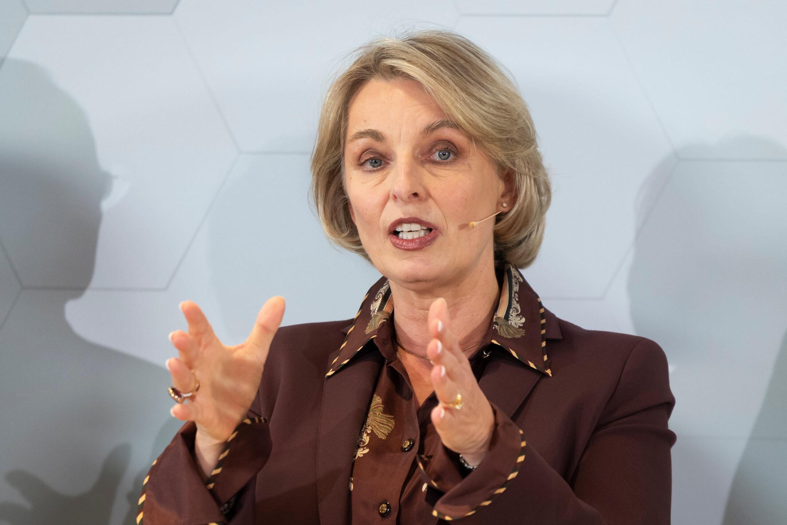 «Regionalität entsteht nicht durch Strukturen»: Migros-Präsidentin Ursula Nold verspricht, dass die regionale Mitsprache auch nach der Grossfusion erhalten bleibt.