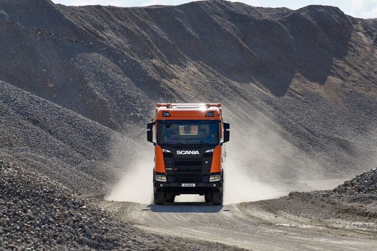 Volvo Trucks XT-Kipper