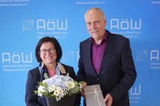 Claudia Ehrensberger folgt auf Lothar Scheuer als Präsidentin der Allianz der öffentlichen Wasserwirtschaft (AöW).