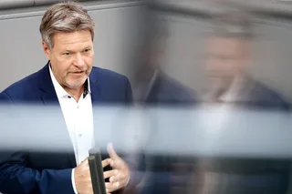 Bundeswirtschaftsminister Habeck will das Heizungsgesetz vor der Sommerpause in den Bundestag einbringen.